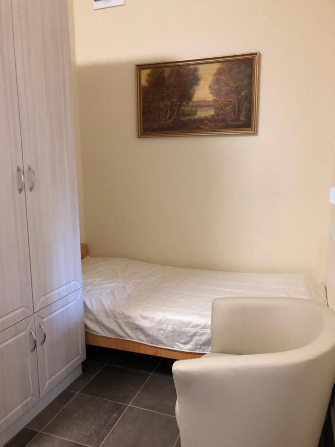 Szem-S Vendeghaz Hotel บาลาตอนเซเมช ภายนอก รูปภาพ