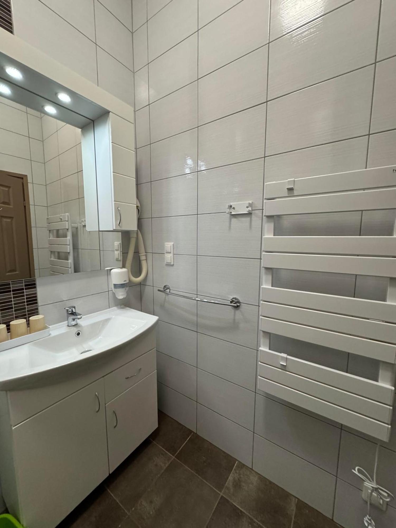 Szem-S Vendeghaz Hotel บาลาตอนเซเมช ภายนอก รูปภาพ