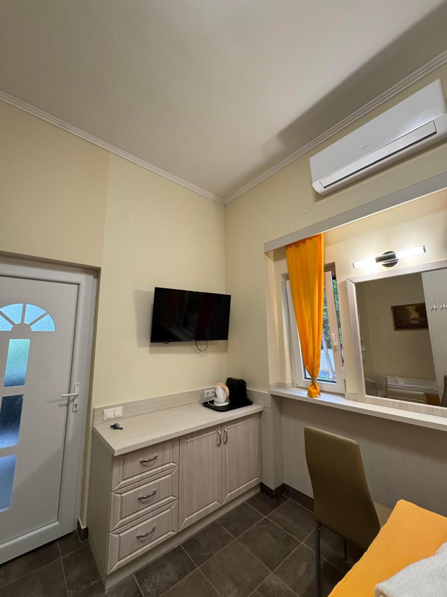 Szem-S Vendeghaz Hotel บาลาตอนเซเมช ภายนอก รูปภาพ